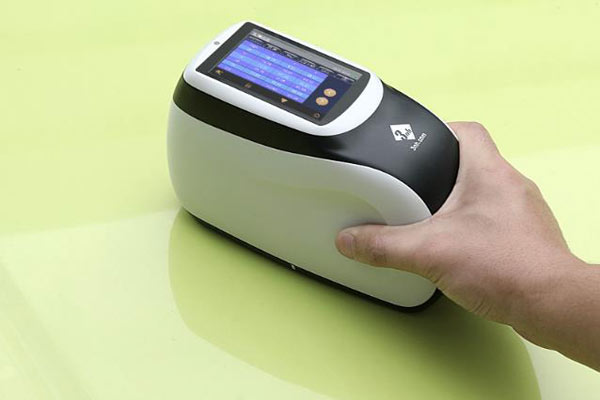 多角度色差儀在汽車車身油漆色差檢測(cè)與管理中的應(yīng)用