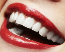 色差儀測試天然牙與修復體的色差